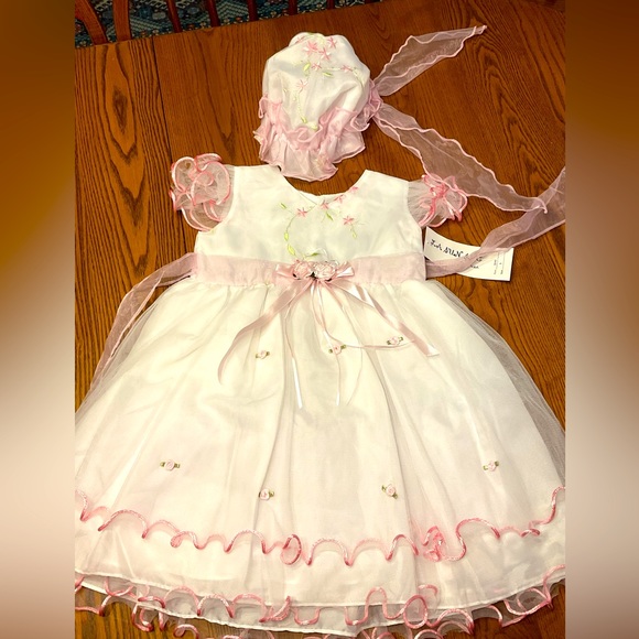 NWT pink white tutu dress with matching hat - Picture 1 of 4